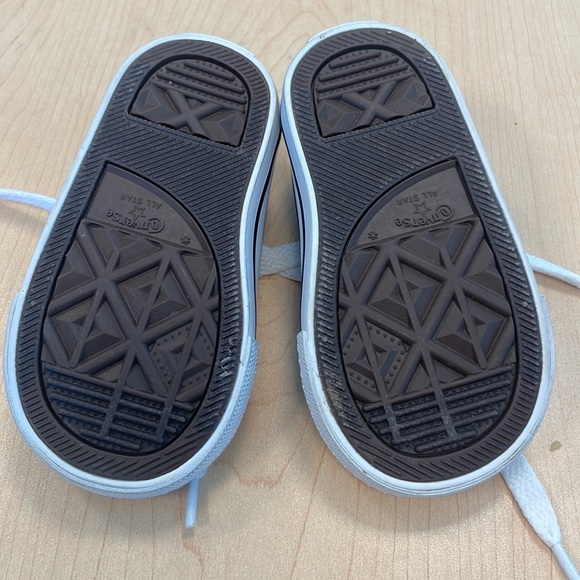 Infant Converse Blue Canvas Sneakers 4 - Picture 10 of 11